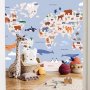 Itseliimautuvat fototapetit - World Map With Animal Illustrations