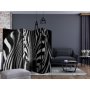 Sermi - White with black stripes II