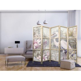 Japanilainen sermi - Heron wading in a pond – illustration in bright colours