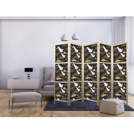 Japanilainen sermi - Oriental impressions - decorative pattern with a motif of flying cranes on a dark background