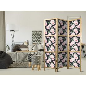 Japanilainen sermi - Peonies - Pink Flowers and Green Leaves on a Graphite Background