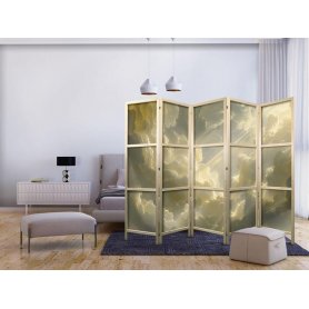 Japanilainen sermi - Enchanting Play of Colors Against a Backdrop of Clouds