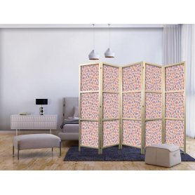 Japanilainen sermi - Giraffe Pattern - Colorful Animal Pattern in Blue-Pink Spots