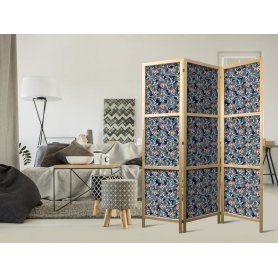 Japanilainen sermi - Fish Among Leaves - Colorful Koi Fish Among Dark Green Water Lily Leaves on a Navy Water Surface