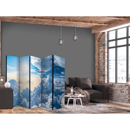 Sermi - Symphony of Light: The Sun and Clouds Coordinating in a Beautiful Sky